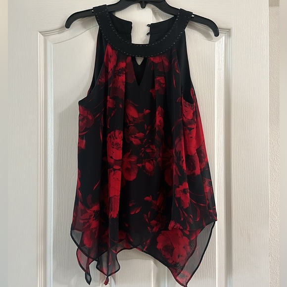 🌹Sleeveless Blouse Rose Print - Picture 1 of 10